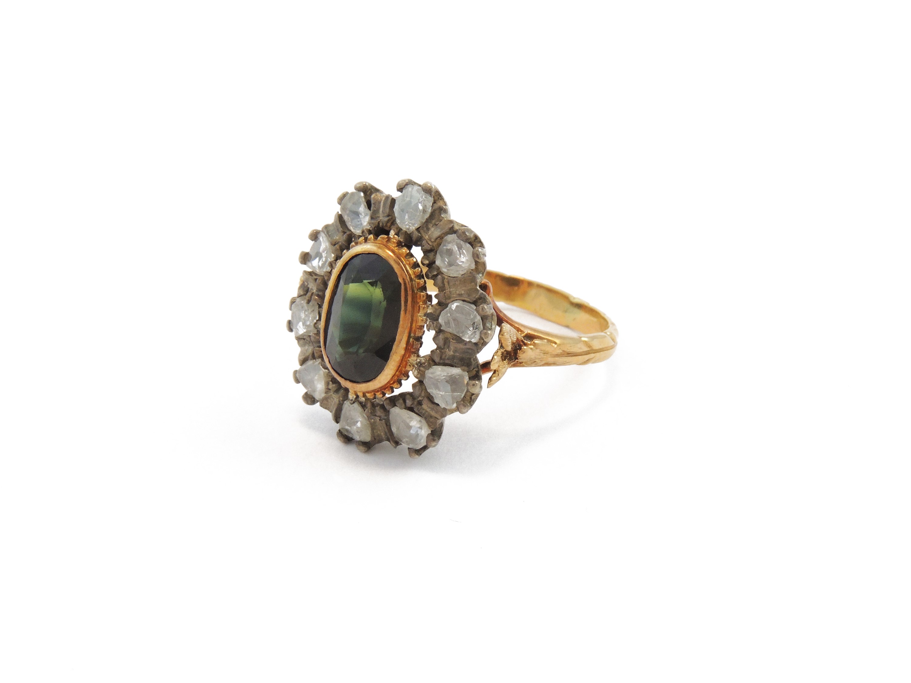 Anello in Oro Giallo e Argento con Diamanti e Zaffiro