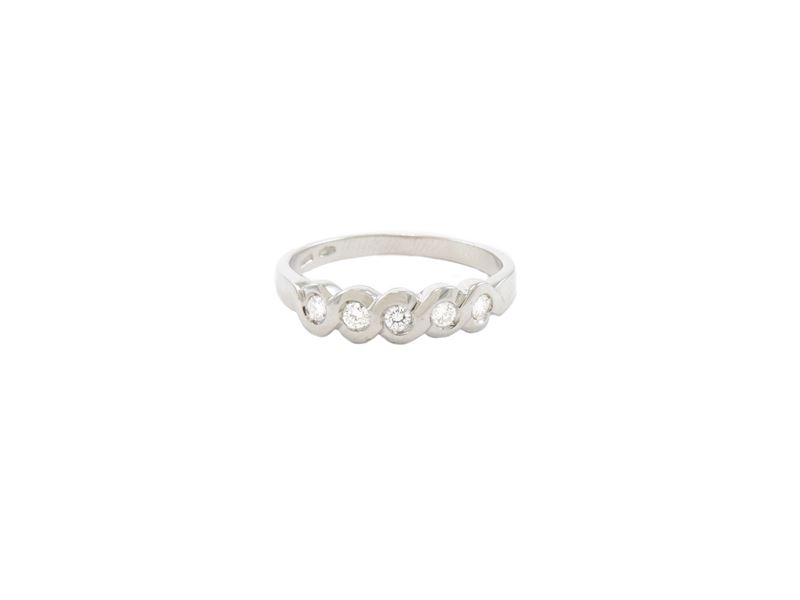 Anello Riviere Recarlo in Oro Bianco con Diamanti