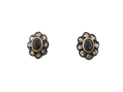 Orecchini in Oro Giallo e Argento con Diamanti e Zaffiri