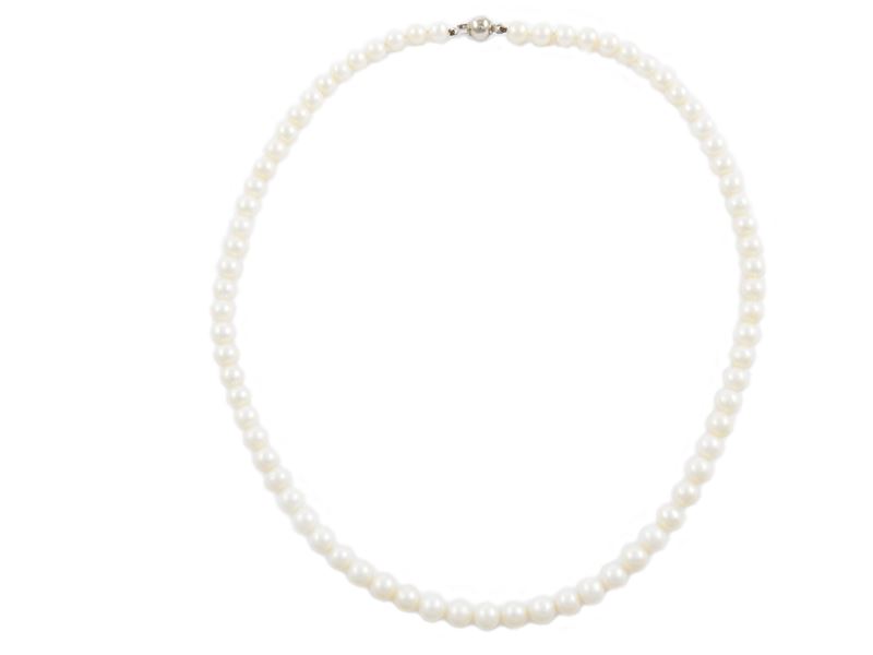 Collana di Perle Coltivate con Fermezza in Oro Bianco