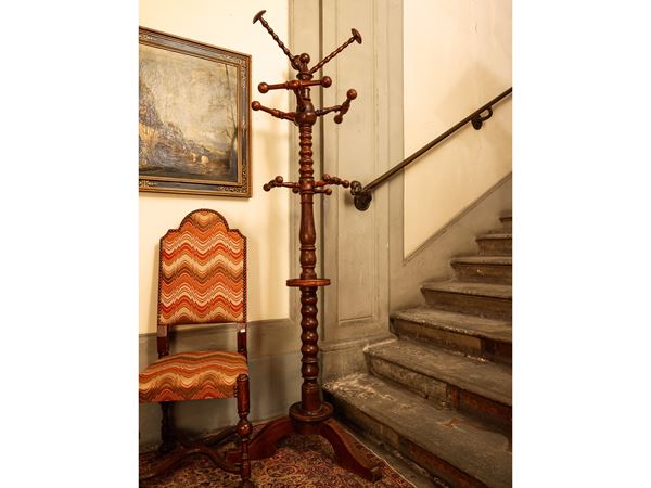Large coat stand in walnut