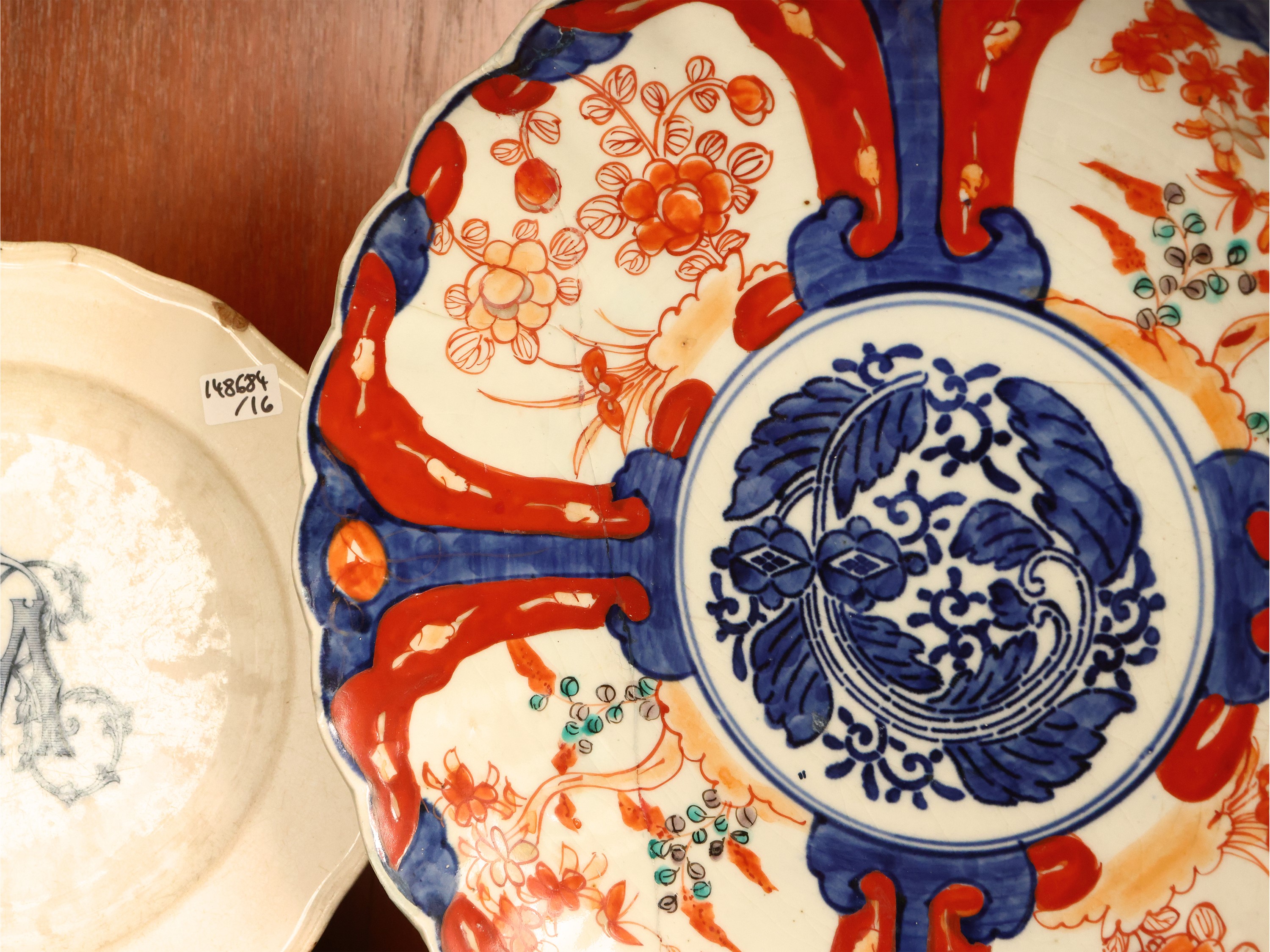 Grande Lotto di Porcellane e Maioliche da Collezione e Decorative