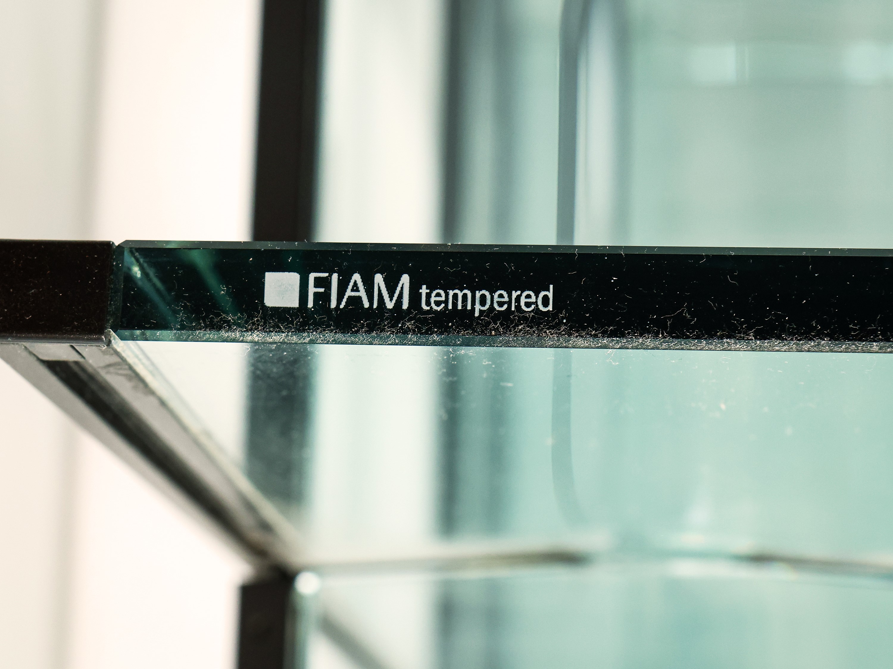 Libreria Inori in Vetro Temperato, Fiam