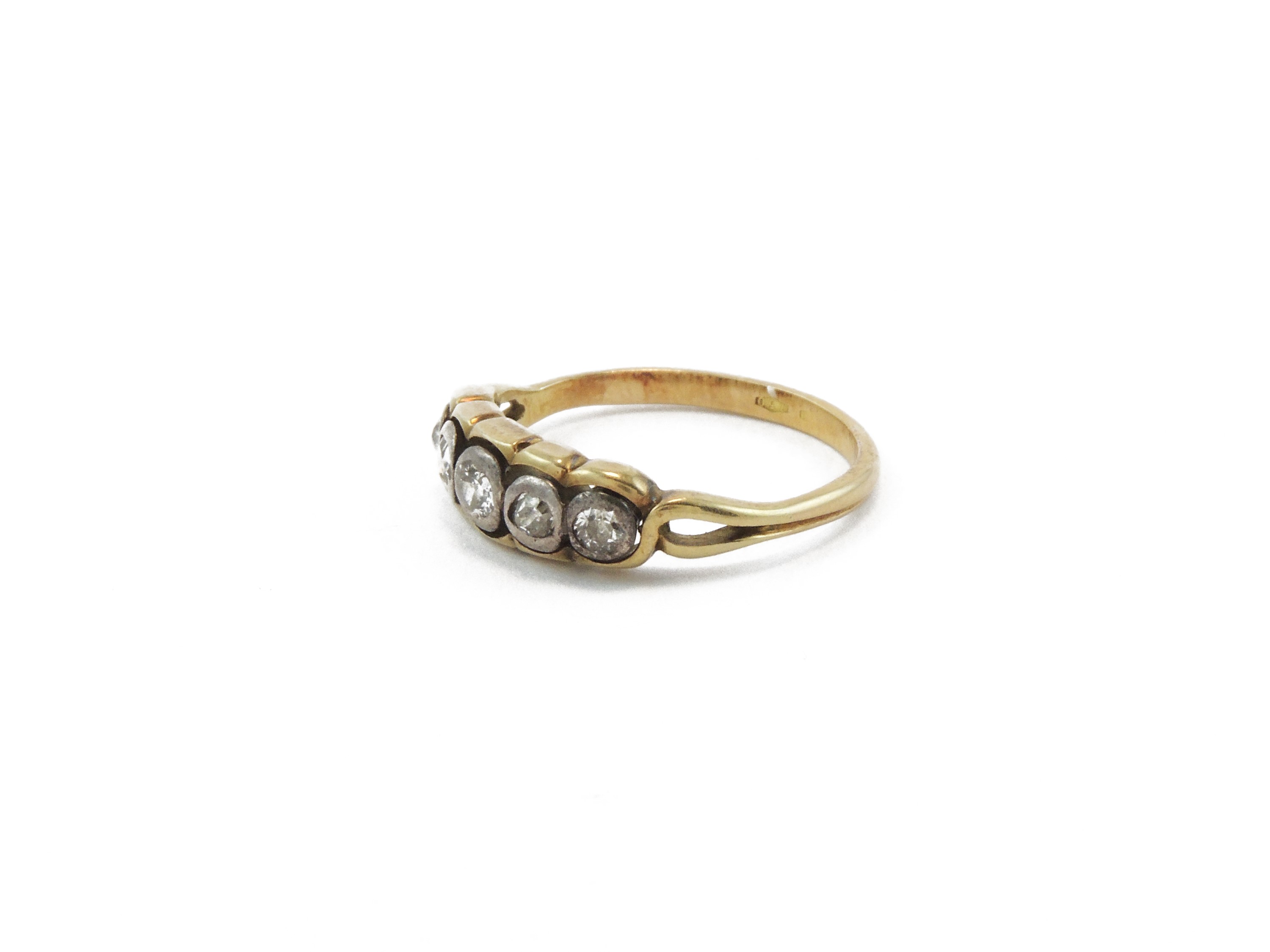 Anello Riviere in Oro Giallo e Argento con Diamanti
