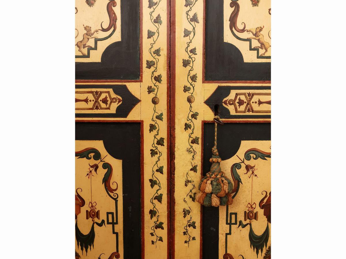 Armadio in Legno Tenero