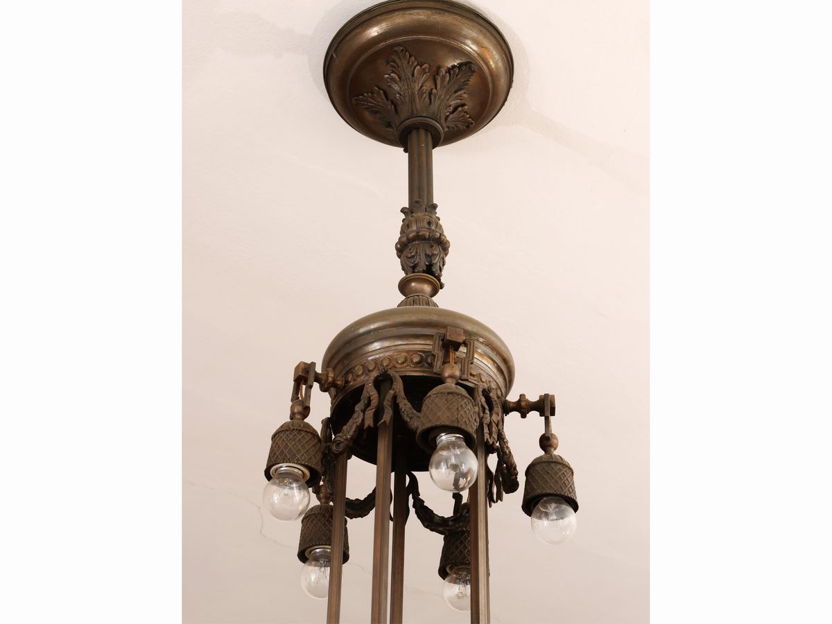Grande Lampadario in Metallo e Cristallo