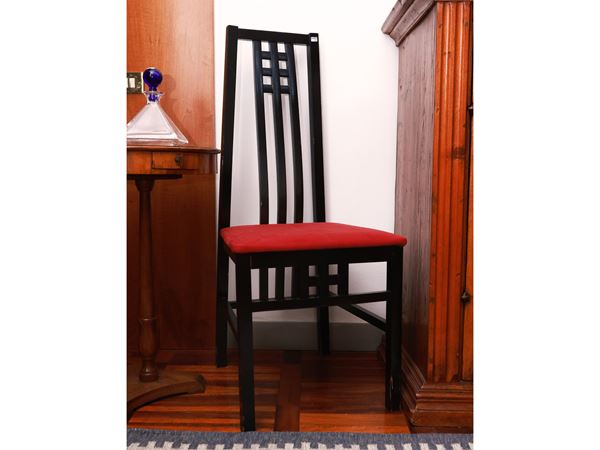Coppia di sedie in legno ebanizzato