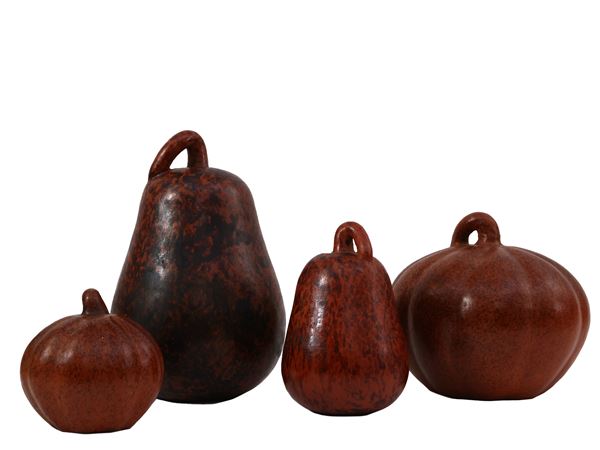 Quattro zucche decorative in terracotta