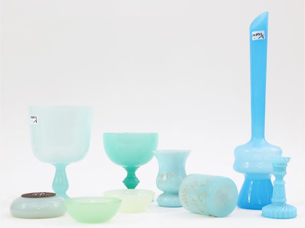 Lot of glass and opaline objects