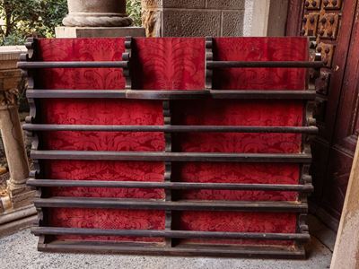 Piattaia Pensile in Legno Ebanizzato