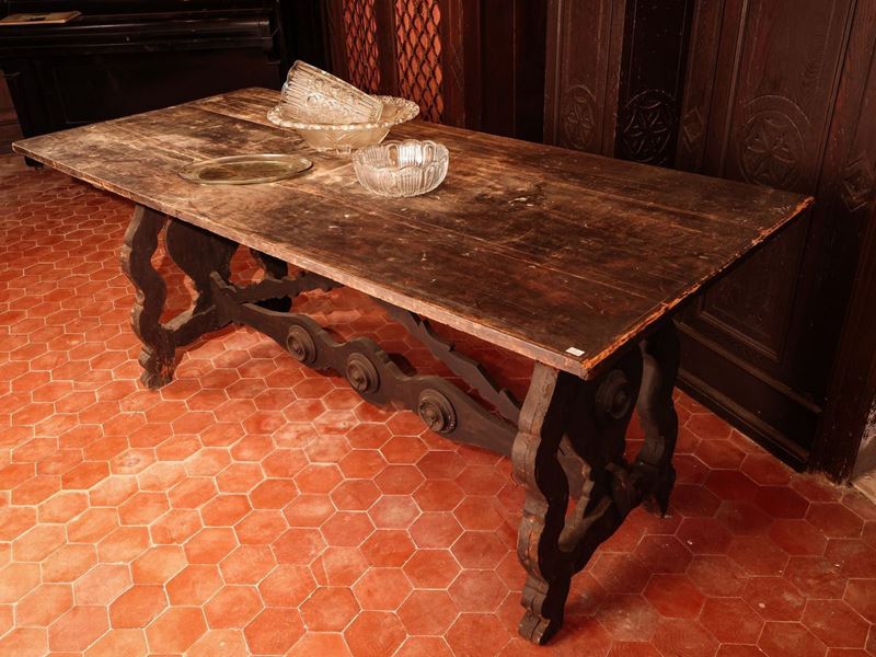 Tavolo Fratina in Legno Tenero Ebanizzato