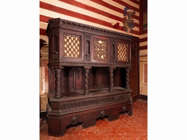 Credenza eclettica a due corpi in legno ebanizzato
