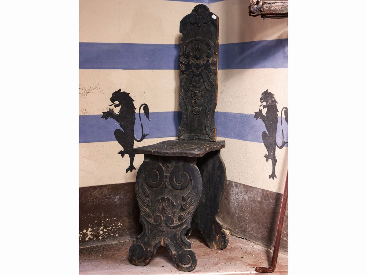 Due Complementi D'arredo