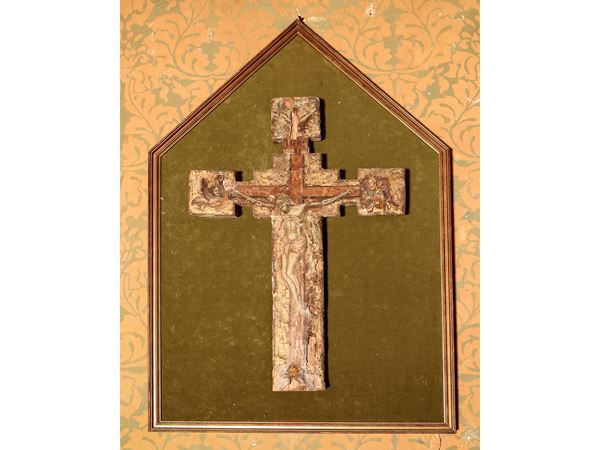 Polychrome wooden crucifix  (20th century)  - Auction Overlooking the sea. Furnishing and Paintings of Jana Castle in Quercianella - Maison Bibelot - Casa d'Aste Firenze - Milano
