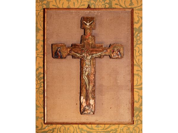 Polychrome wooden crucifix  (20th century)  - Auction Overlooking the sea. Furnishing and Paintings of Jana Castle in Quercianella - Maison Bibelot - Casa d'Aste Firenze - Milano