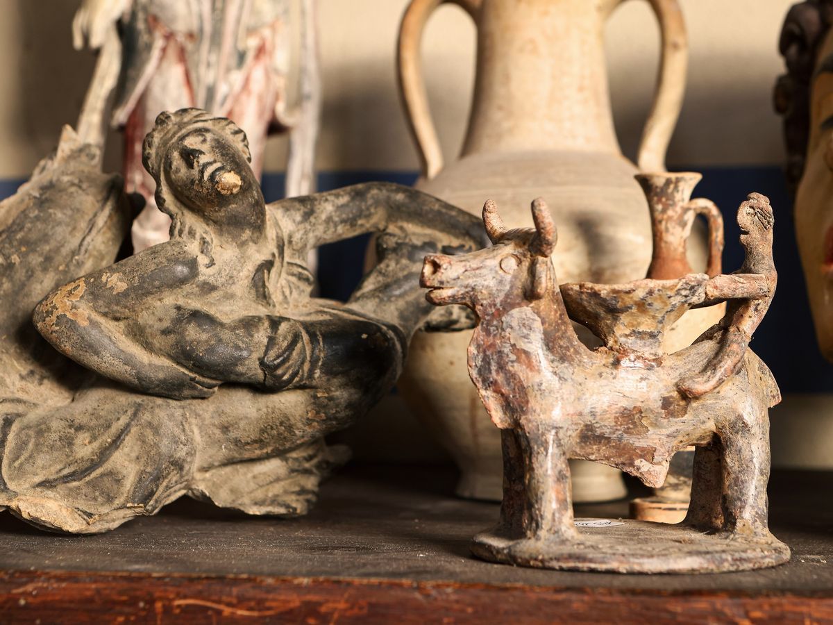 Lotto di Curiosità di Gusto Archeologico