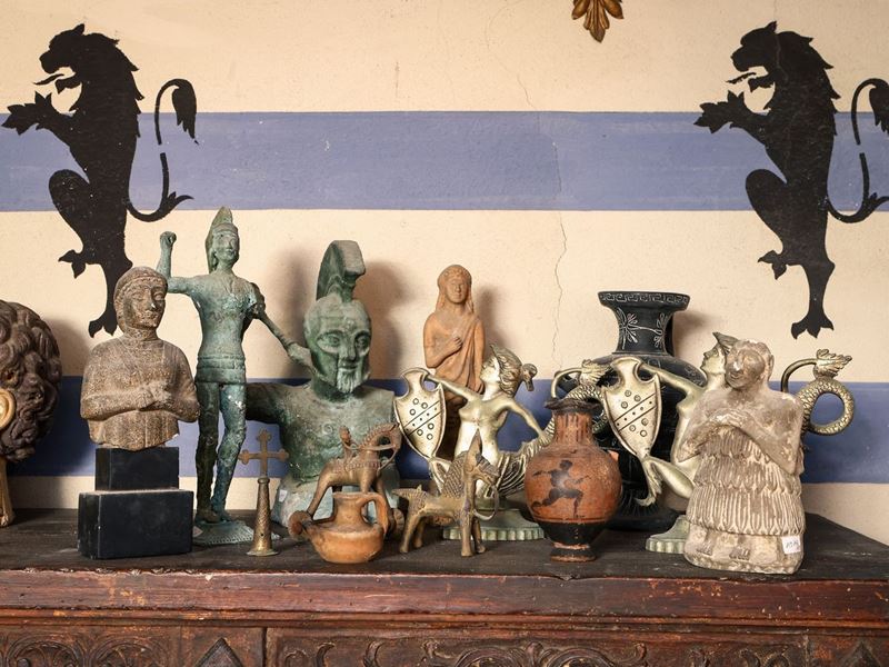 Lotto di Curiosità di Gusto Archeologico