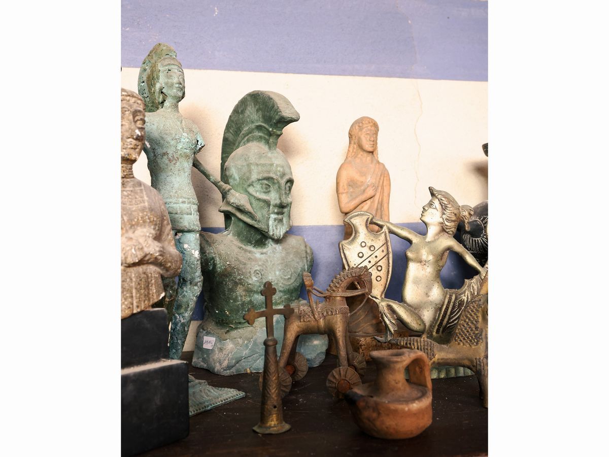 Lotto di Curiosità di Gusto Archeologico