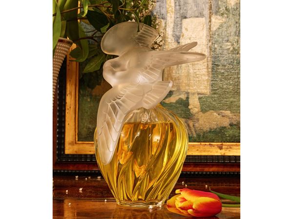 Grande flacone di profumo da collezione L'Air du Temps, Nina Ricci in cristallo, Lalique