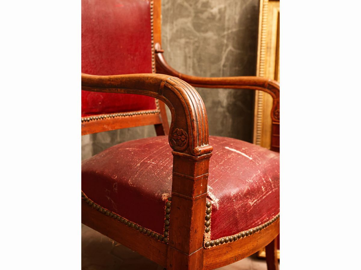 Poltroncina in Noce