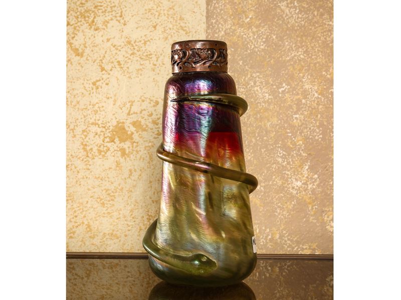 Vaso in Vetro Iridescente,