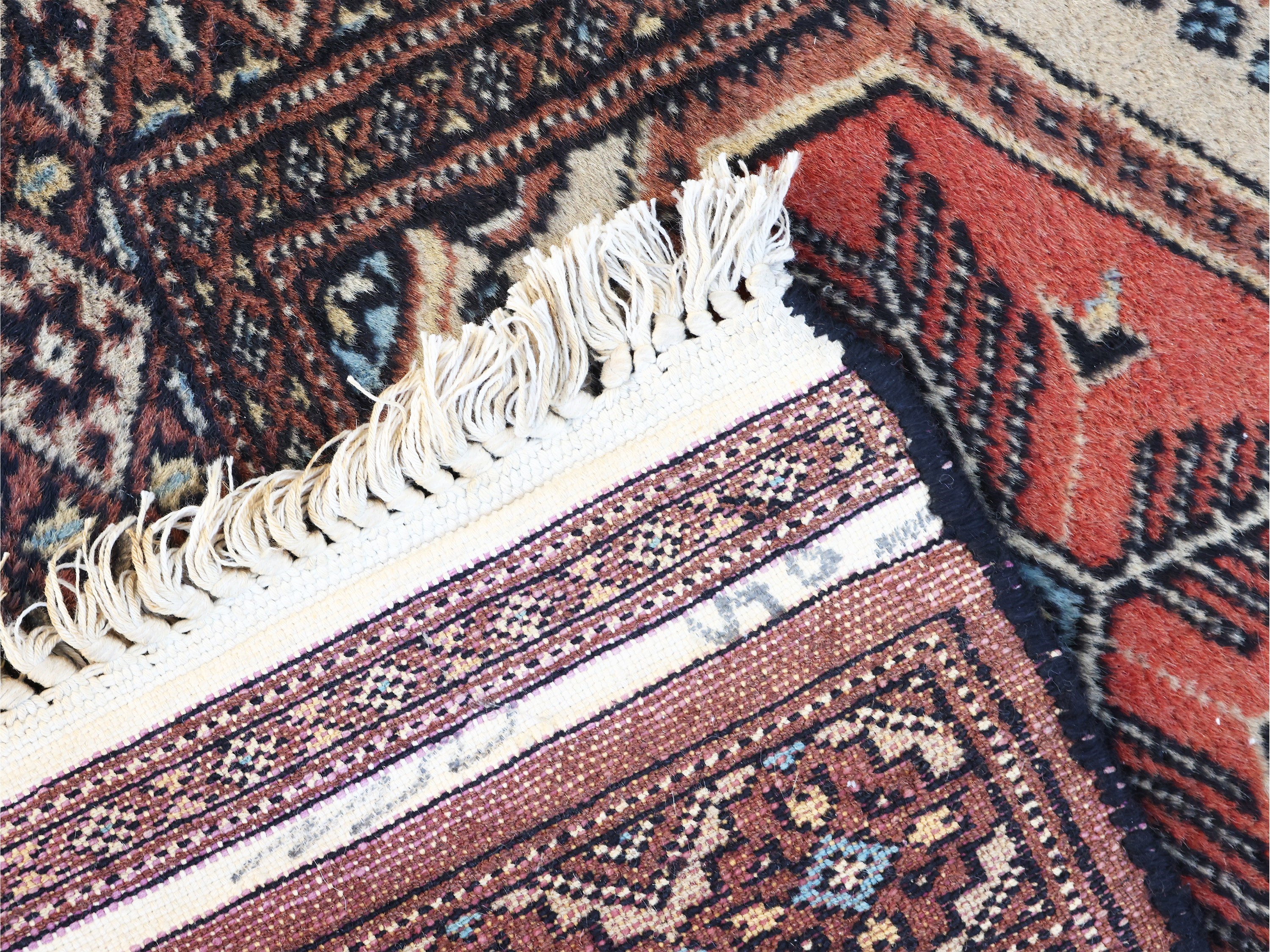 Tappeto Galleria Bukara Kashmir di Vecchia Manifattura