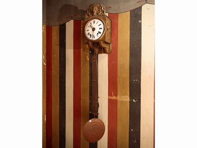 Orologio a Pendolo in Tole Dorata