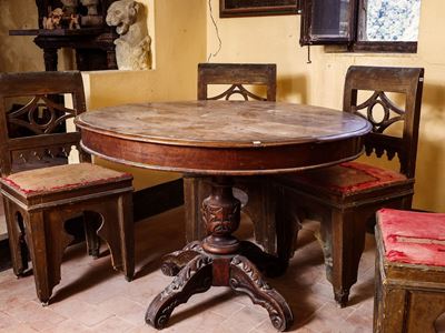 Tavolo da Pranzo in Noce