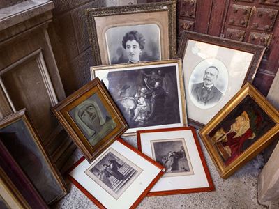 Lotto di Cornici in Legno