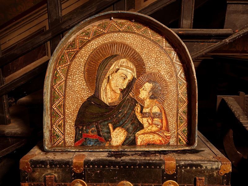 Placca Centinata in Ceramica Policroma