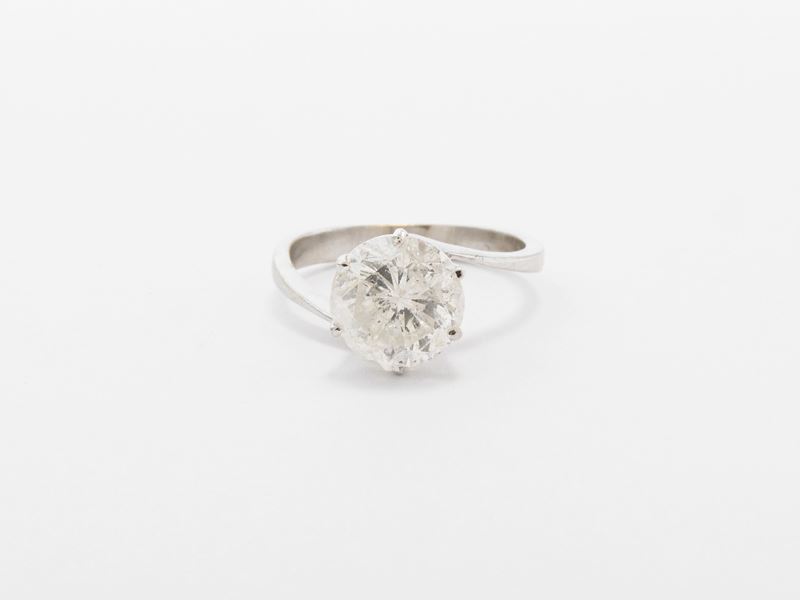Anello Solitario in Oro Bianco con Diamante