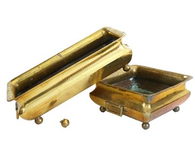 Due Cachepot in Ottone