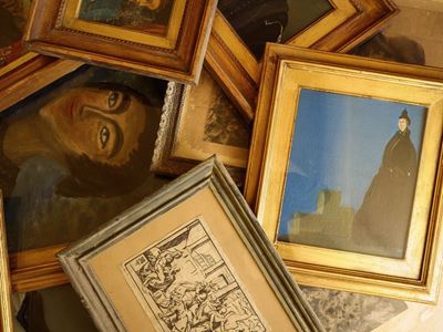 Lotto di Cornici in Legno