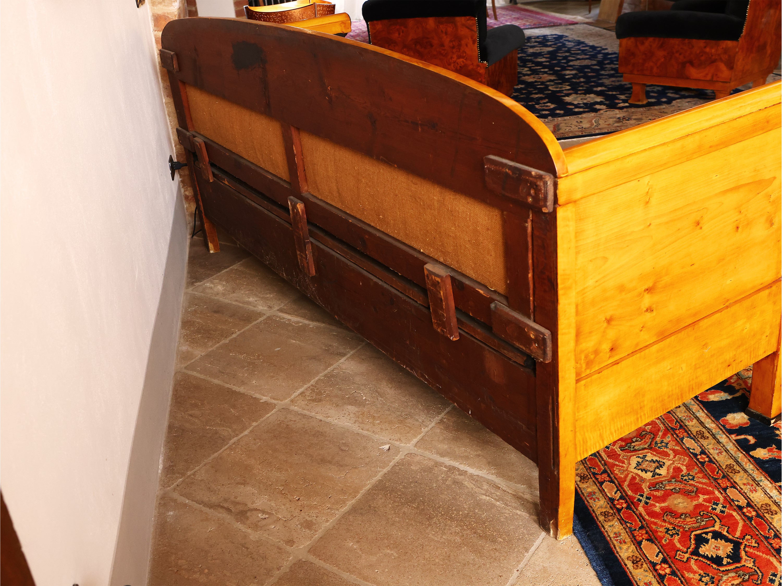 Divano Biedermeier in Acero
