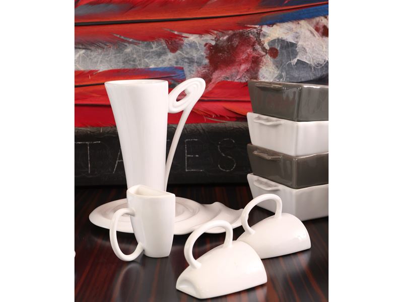 Assortimento di Accessori per la Tavola, Ceramina