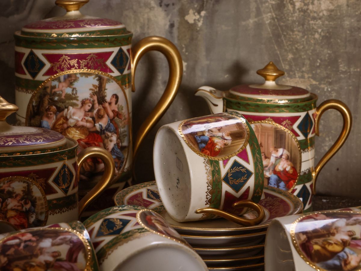 Servizio di Tazze da Tè in Porcellana, Vienna