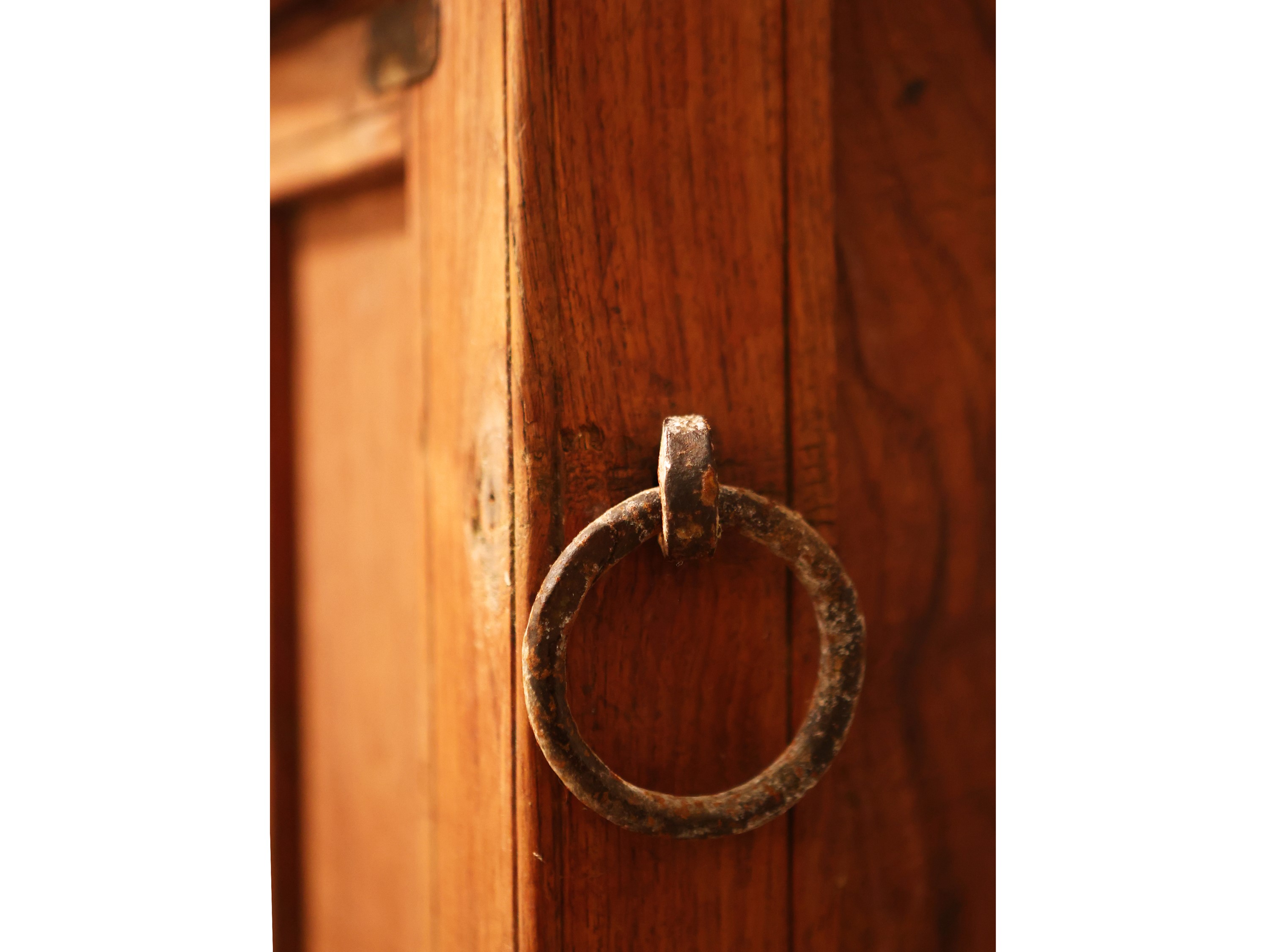 Credenza Rustica a Due Corpi in Legno Tenero
