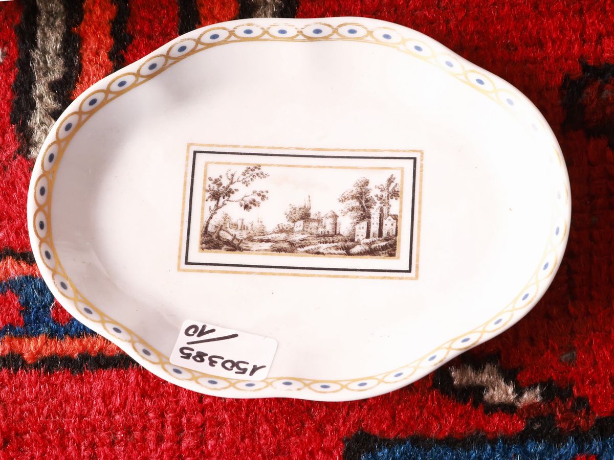 Assortimento di Oggetti in Porcellana, Serie Fiesole, Richard Ginori