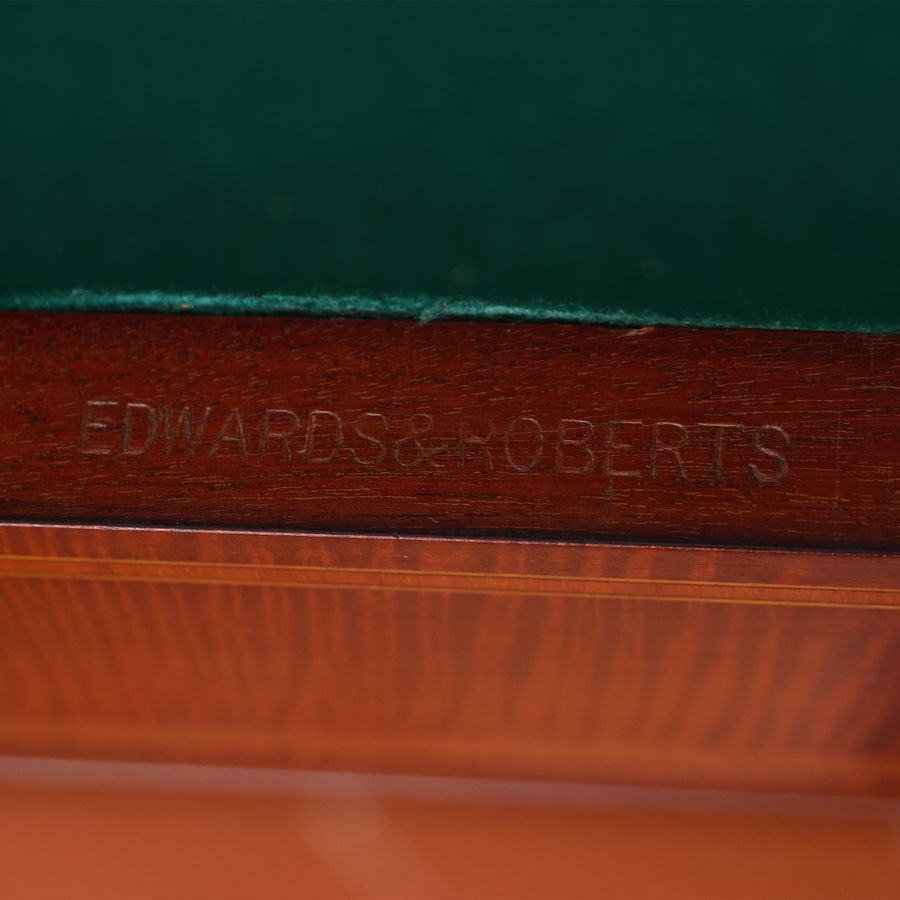 Cristalliera-libreria in Mogano ed Altre Essenze, Edwards & Roberts London