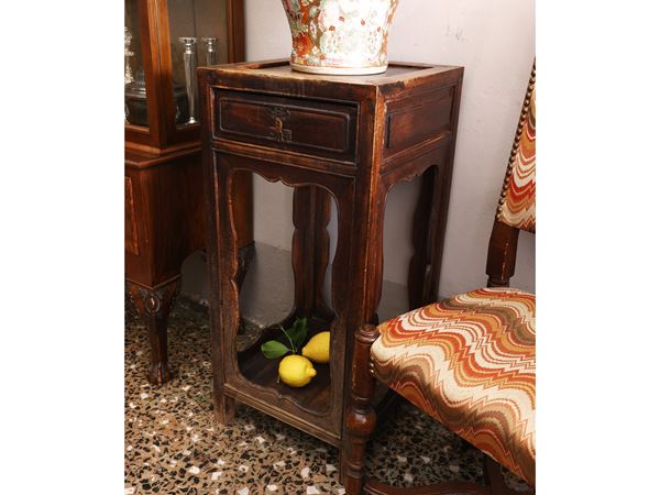 Oriental teak gueridon coffee table  - Auction The Modern House - Maison Bibelot - Casa d'Aste Firenze - Milano