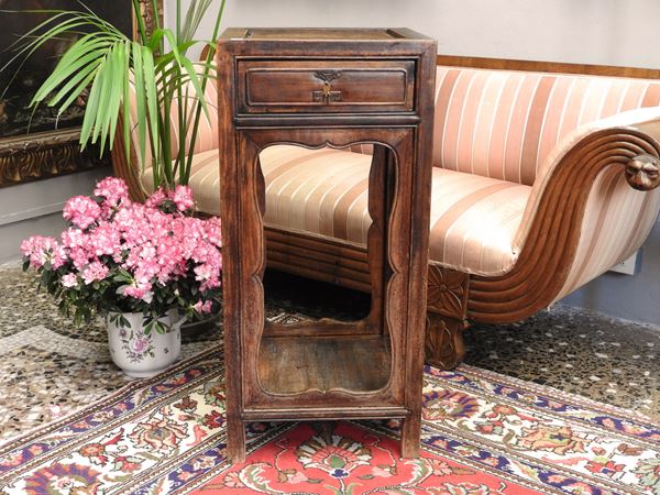 Oriental teak gueridon coffee table  - Auction The Modern House - Maison Bibelot - Casa d'Aste Firenze - Milano