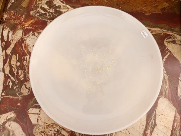 Milky glass plate from Murano, Barovier and Toso