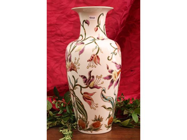 Vaso in porcellana, Zsolnay Ungheria