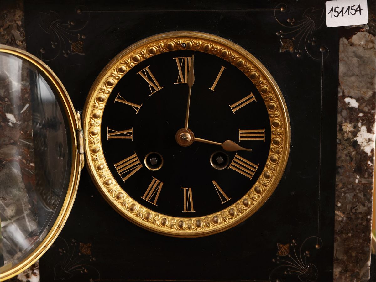 Orologio da Camino in Marmo Nero del Belgio
