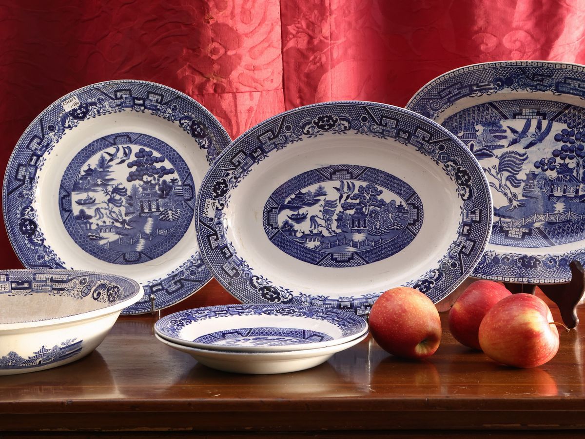 Servizio di Piatti in Terraglia, Società Ceramica Richard