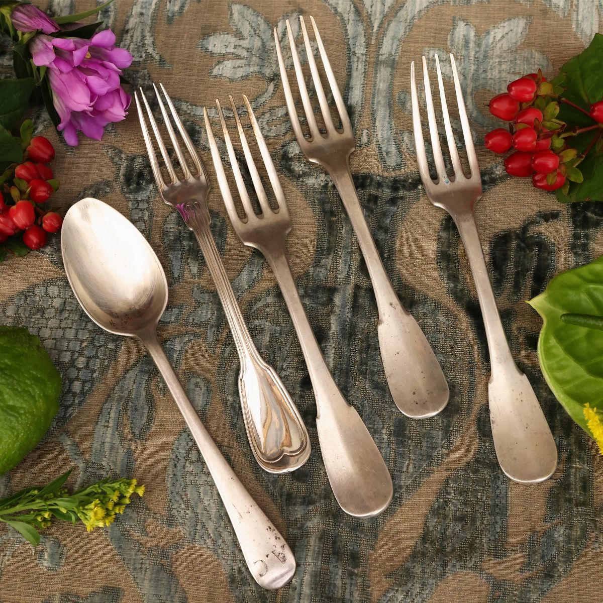 Assortimento di Posate in Argento, Genova ed Edimburgo, XIX Secolo
