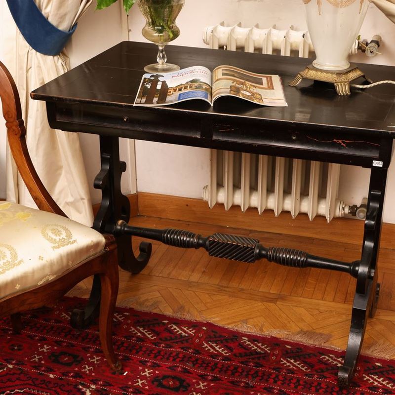 Tavolo Scrittoio in Legno Ebanizzato