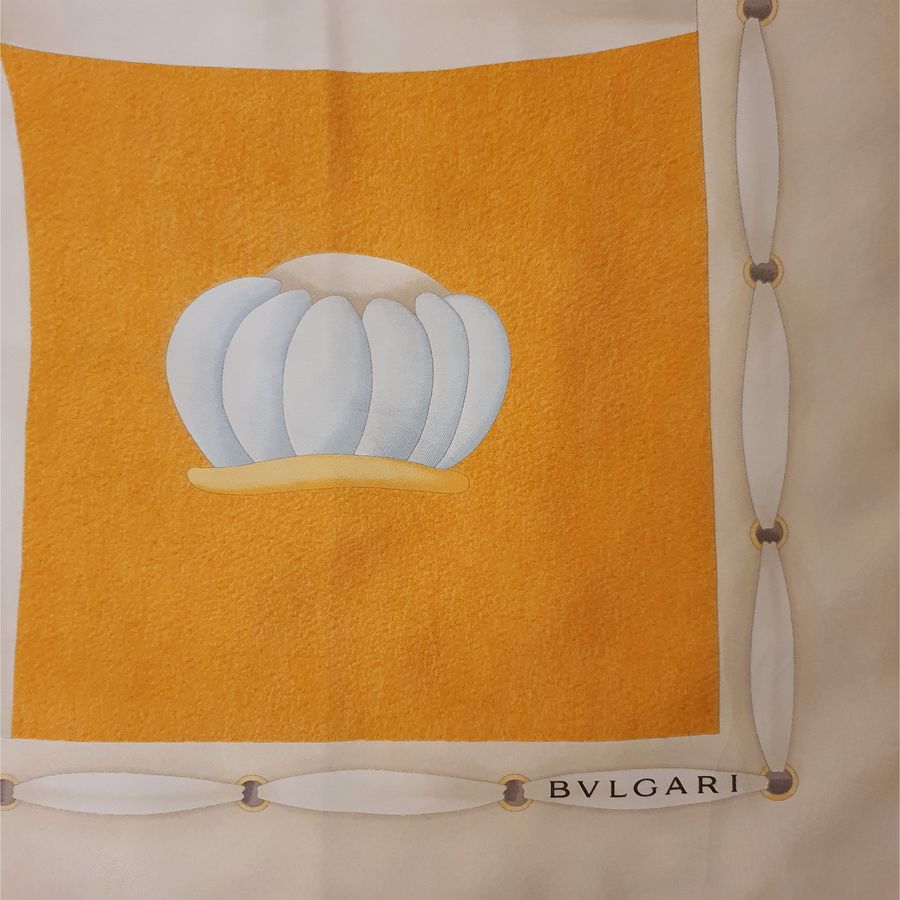 Bulgari Foulard "borsette" di Davide Pizzigoni