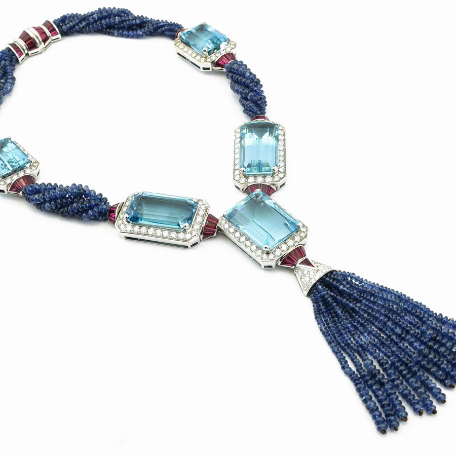 Collana Petochi in Oro Bianco con Diamanti, Rubini, Zaffiri e Acquamarine