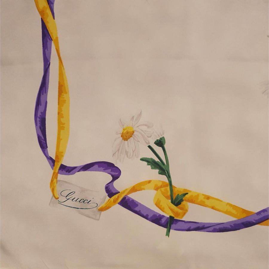Gucci Foulard a Fiori